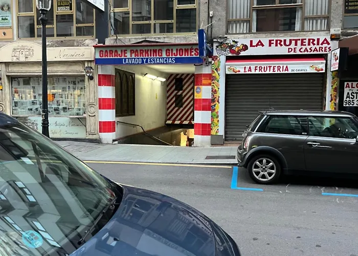 Apartamento Atico Cué, Parking Gratuito